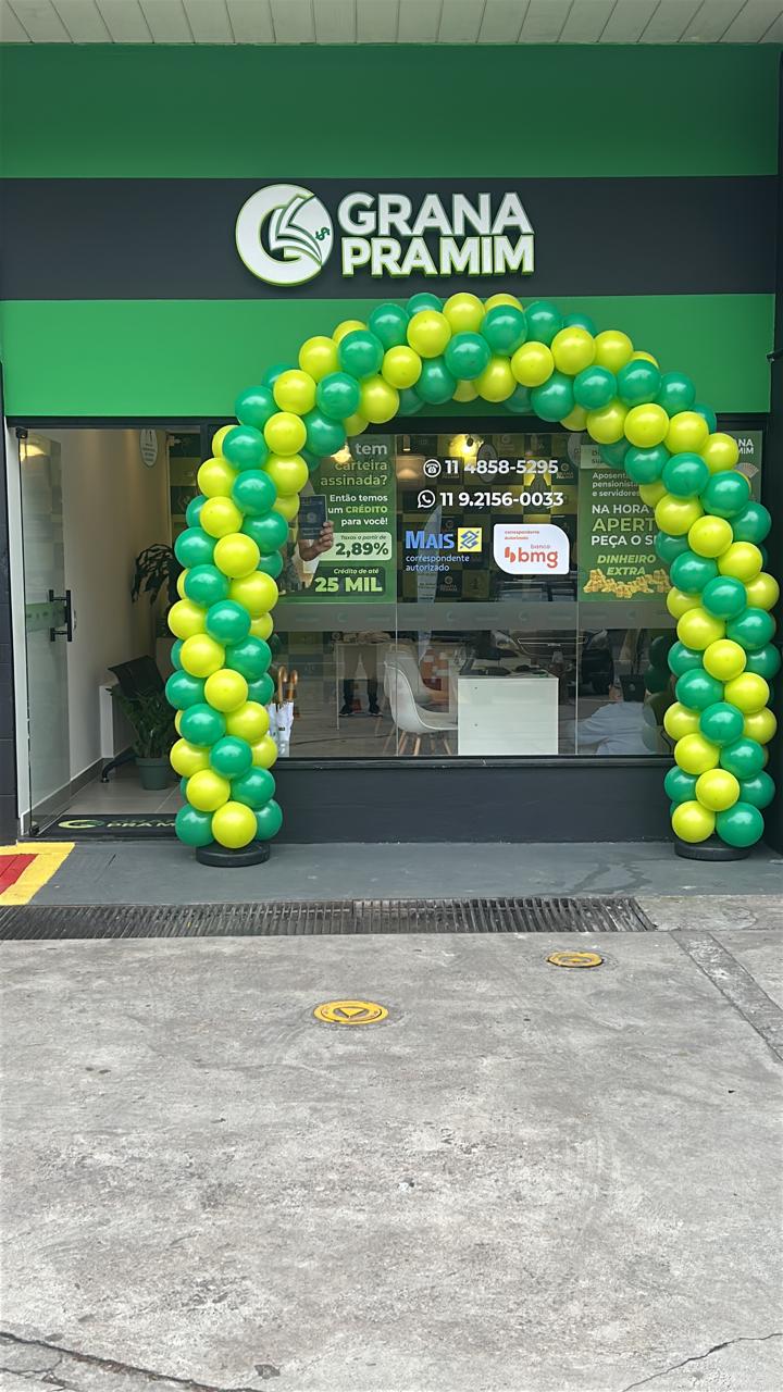 Fachada da loja GranaPraMim na Vila Leopoldina durante a inauguração